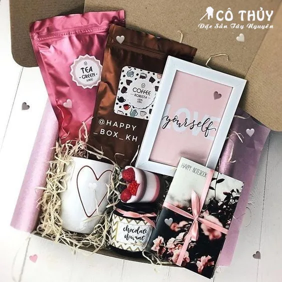 Cốc sứ in hình độc đáo - Hộp quà tặng bạn gái xinh xắn