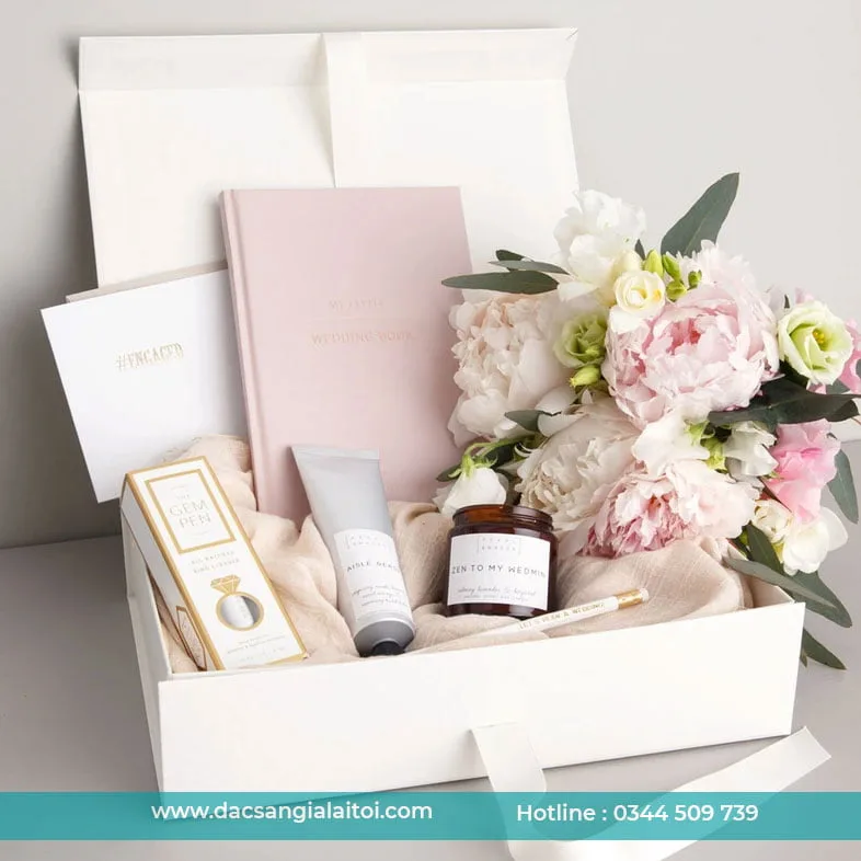 Bộ dưỡng da làm quà tặng cho vợ chồng mới cưới