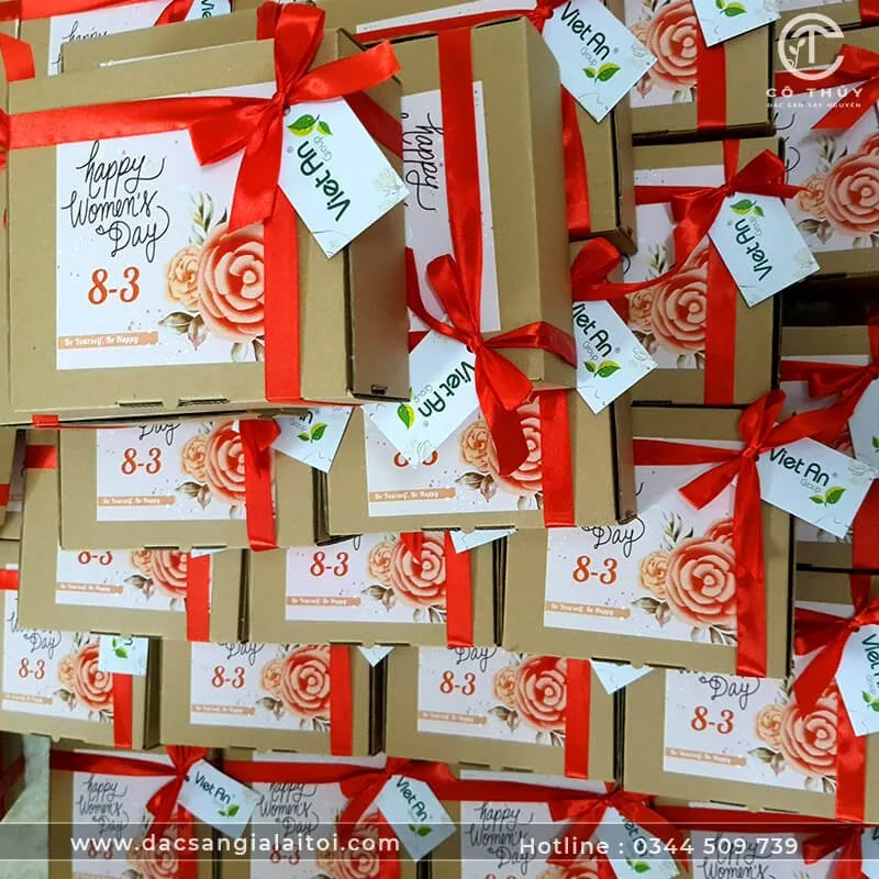 Những món quà tặng xinh đẹp do CT Bee thực hiện Những món quà tặng xinh đẹp do CT Bee thực hiện