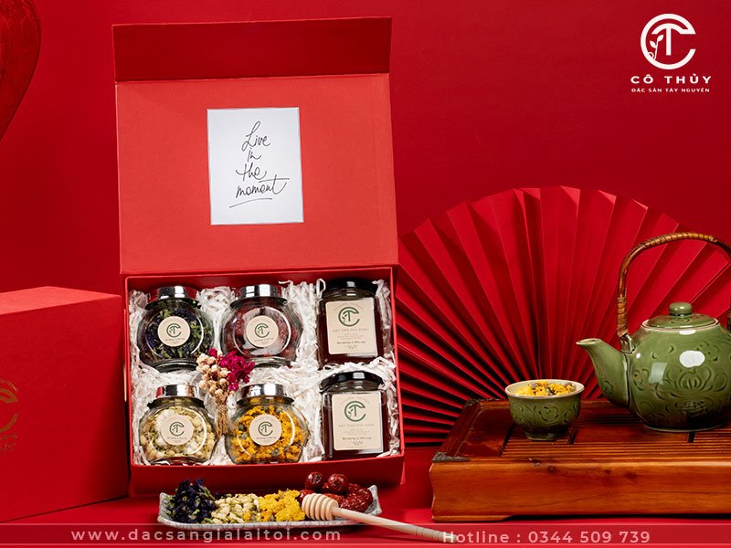 Set quà tặng 20/11 - món quà sức khỏe từ trà hoa và mật ong