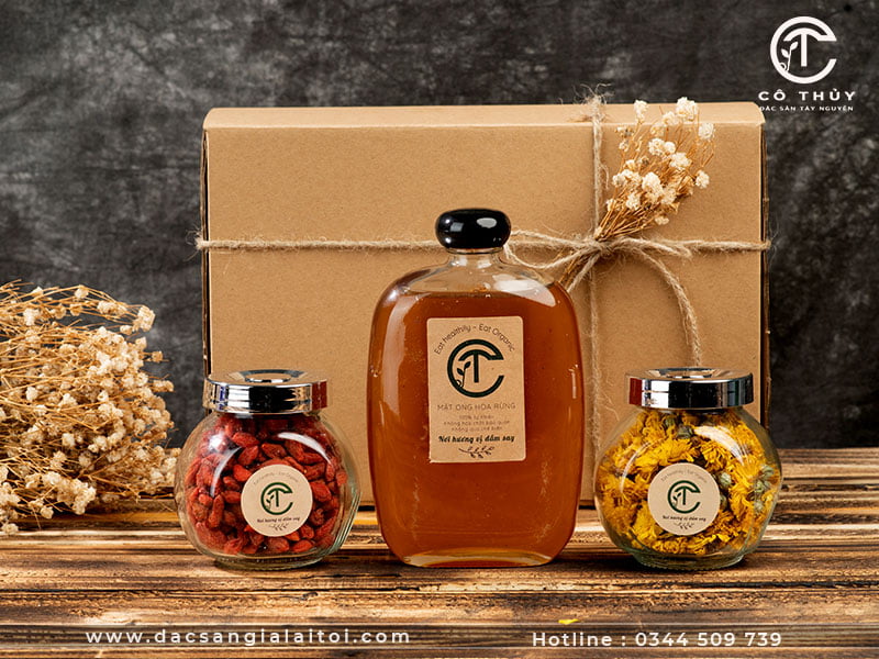 bộ quà tặng tự nhiên dành cho người lớn tuổi từ mật ong và trà hoa thảo mộc