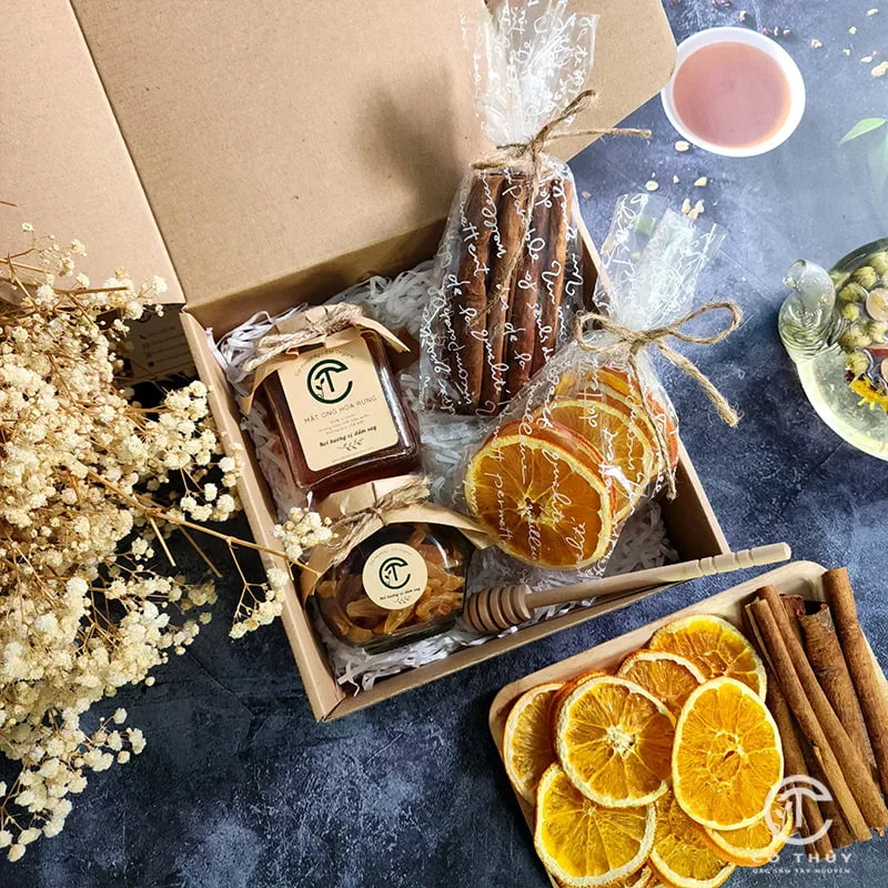 Set Quà Trà Cam Quế Mật Ong Nho Khô Set Quà Trà Cam Quế Mật Ong Nho Khô