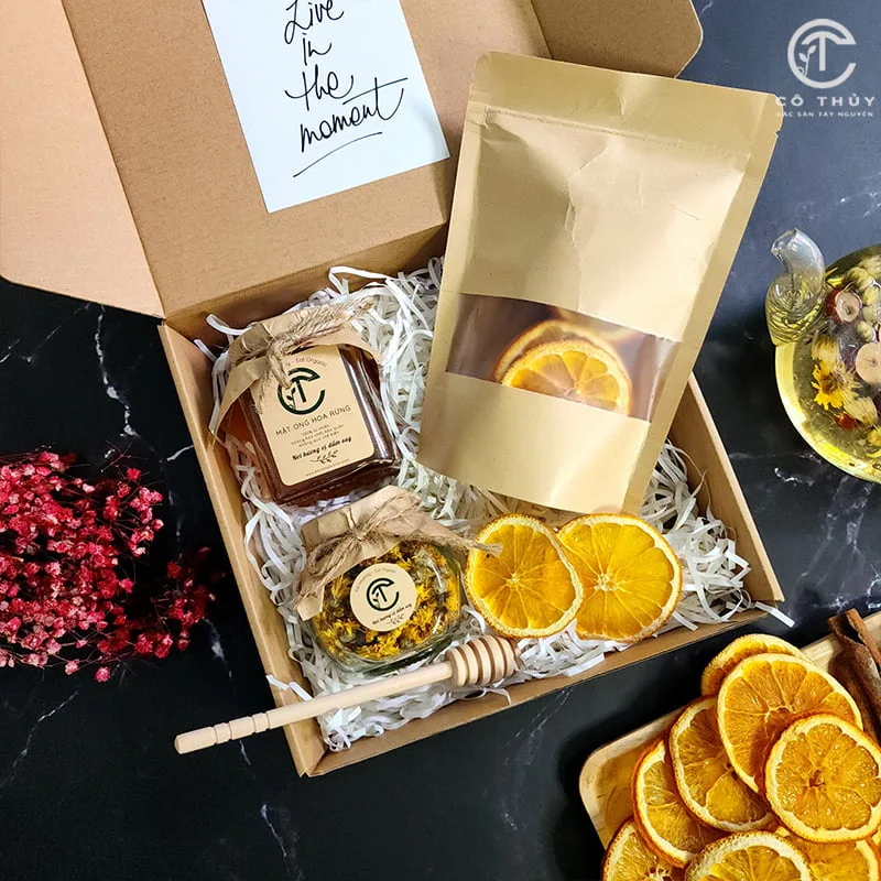 Set quà trà cam quế mật ong & hoa cúc thảo mộc phù hợp làm quà giáng sinh noel