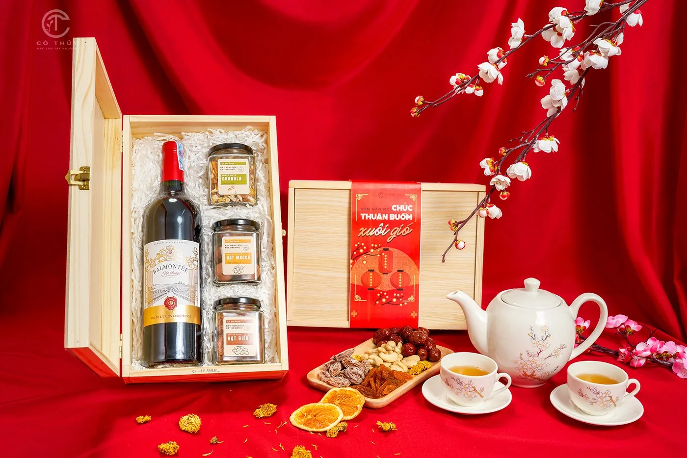 Set Quà Tết Rượu Vang Hạt Dinh Dưỡng CT Bee 