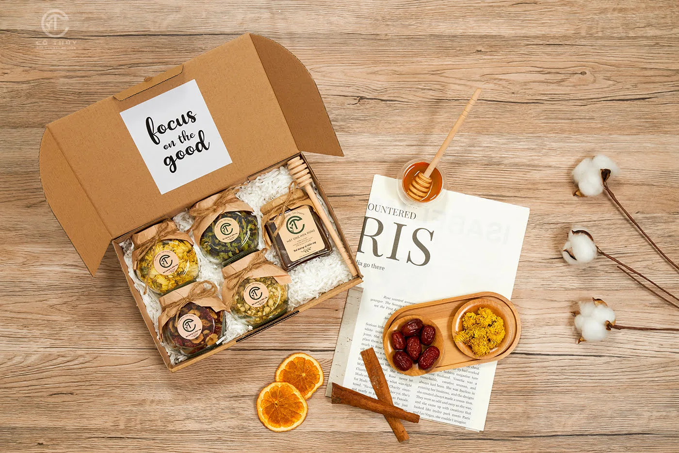 set quà trung thu cho nhân viên, khách hàng độc đáo tại CT BEE FARM