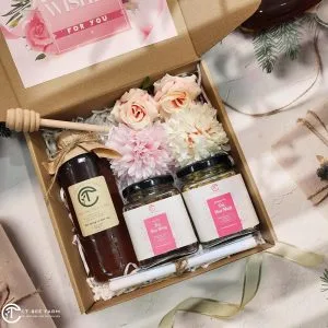 {} Set Quà Tặng Cho Nữ - Hồng PINKY Mật Ong & Thảo Mộc CTG347