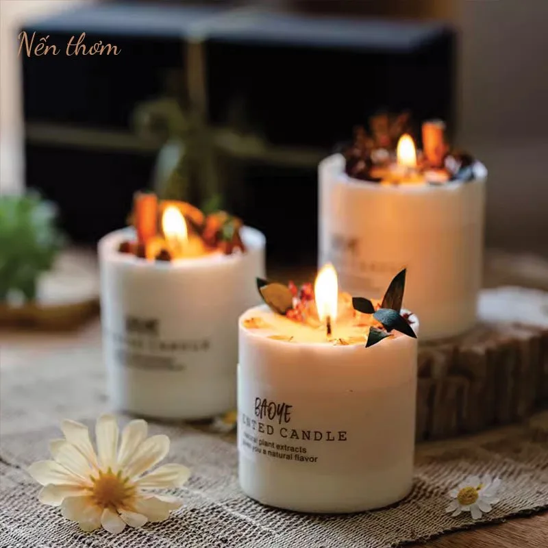 quà tặng cho vợ chồng mới cưới ý nghĩa với nến và sáp thơm