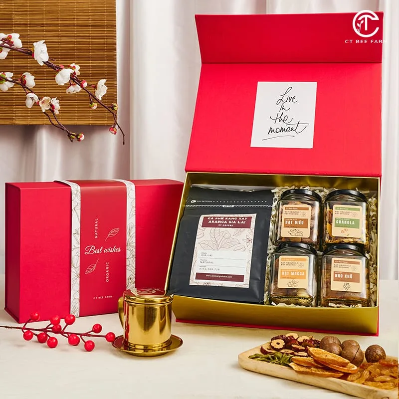Hộp quà tết cao cấp Cà phê rang xay và 4 lọ hạt