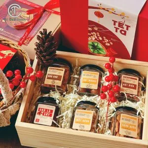 Hộp Gỗ Quà Tết Cao Cấp - MỨT TẾT và HẠT CTG409